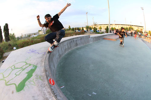 Malvido_Sweatstance_Inercia2