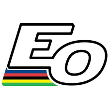EO SKATES