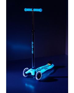 PATINETE MICRO MAXI DELUXE GLOW LED AZUL CRISTAL