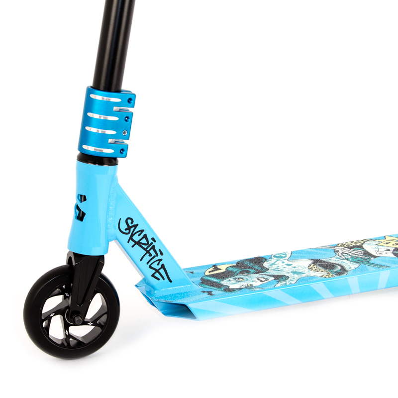 og girl scooter